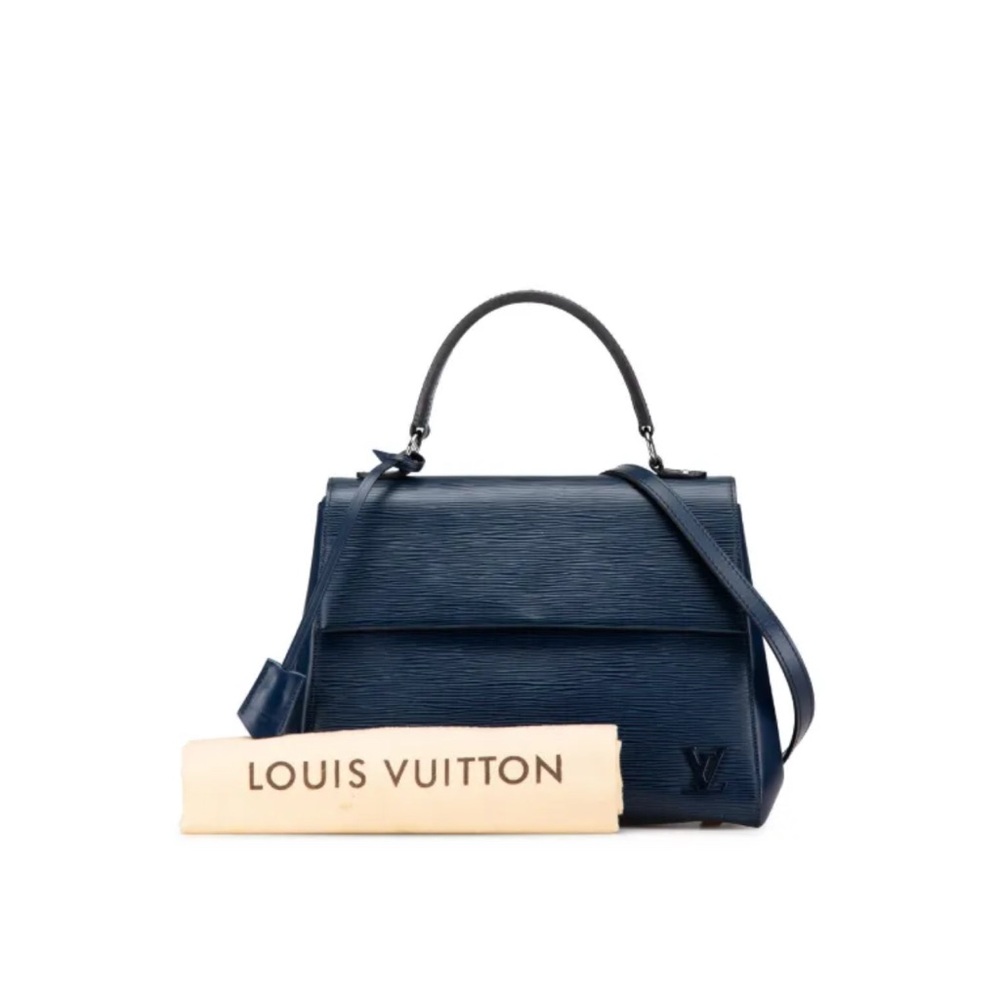 Beautiful Louis Vuitton EPI Blue Cluny MM